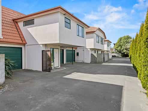 68A Thackeray Place, Waltham