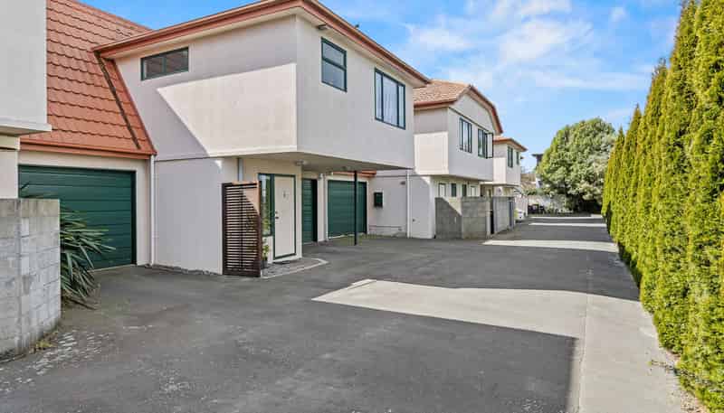 68A Thackeray Place, Waltham