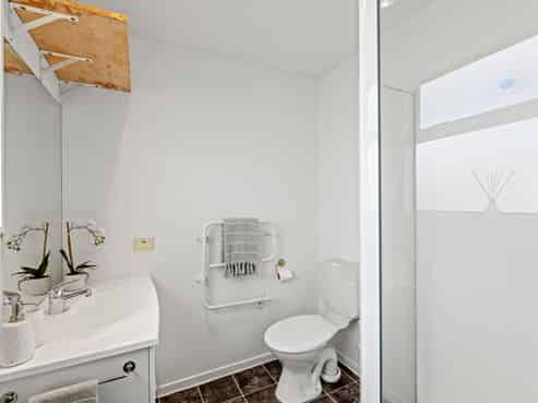 68A Thackeray Place, Waltham