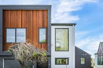 21 Knights Road, Rothesay Bay