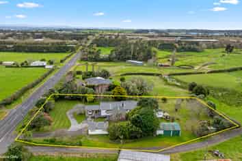 264 Glenbrook Beach Road, Glenbrook