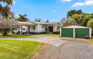 264 Glenbrook Beach Road, Glenbrook