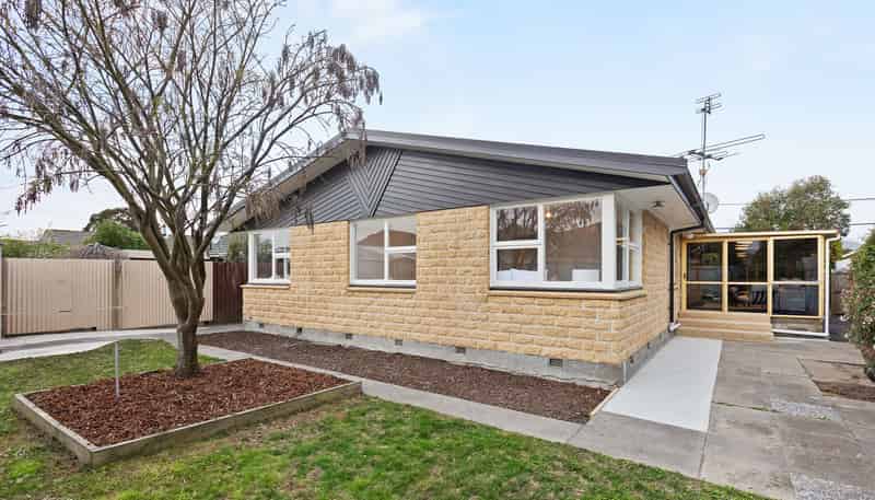 1/9 Ruru Road, Linwood