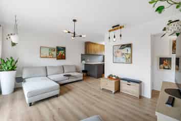 2/1 Forsythe Place, Massey