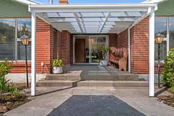 95/97 Main Road, Clinton and Surrounds