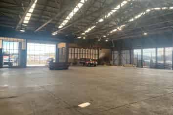 Prime Industrial Warehouse Sublease Opportunity