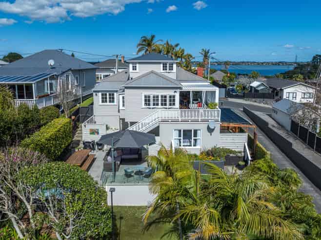 10 Jackson Street, Onehunga