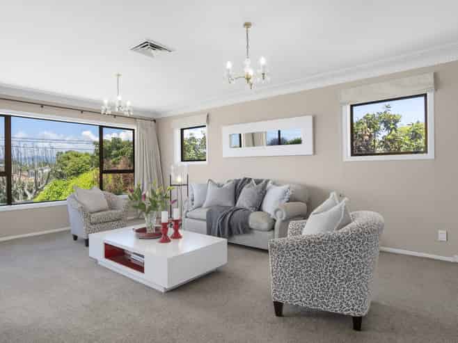 32 Briarley Street, Avenues