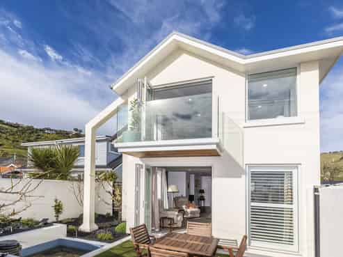 228 Main Road, Redcliffs