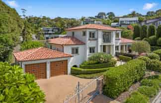 15 Whale Cove, Red Beach