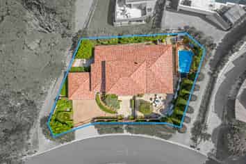 15 Whale Cove, Red Beach