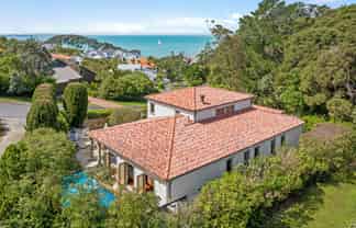 15 Whale Cove, Red Beach