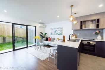 6/181 Portage Road, New Lynn