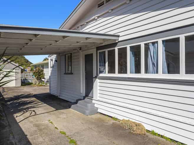 17 and 17A Louvain Street, Whakatane