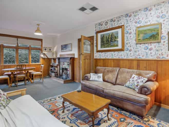 2 Bacon Street, Broad Bay