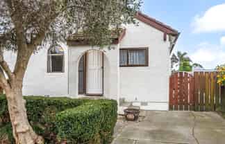 27a Hollis Road, Paraparaumu