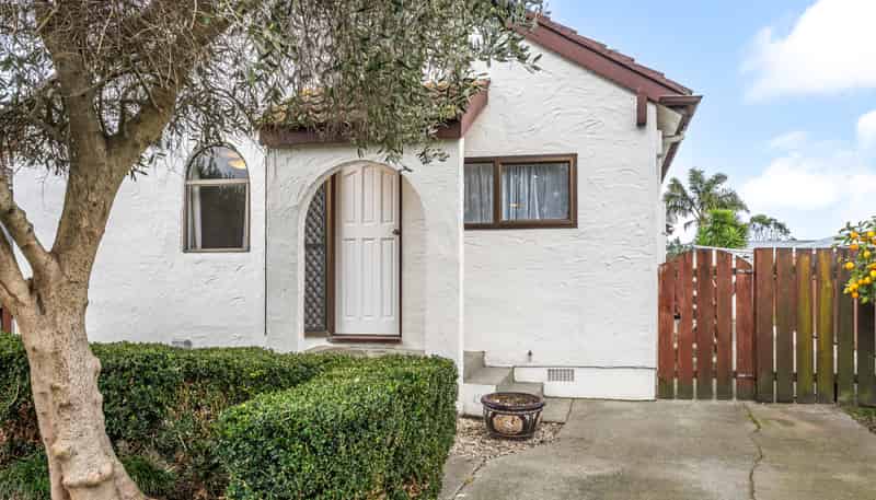 27a Hollis Road, Paraparaumu
