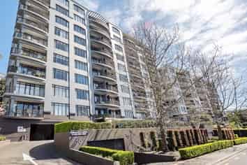 6D/36 James Cook Crescent, Remuera