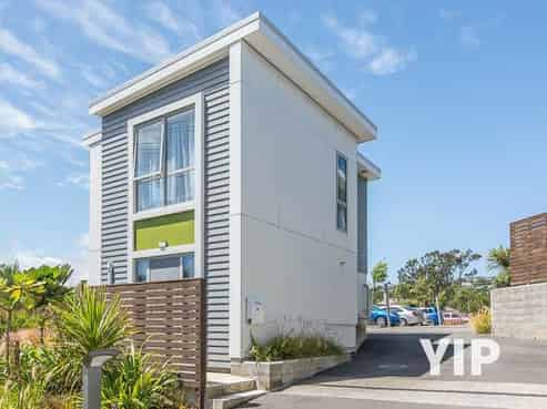 10 Middleton Road, Johnsonville