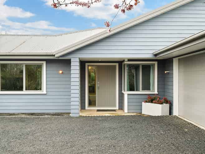 52 Douglas Street, Allanton