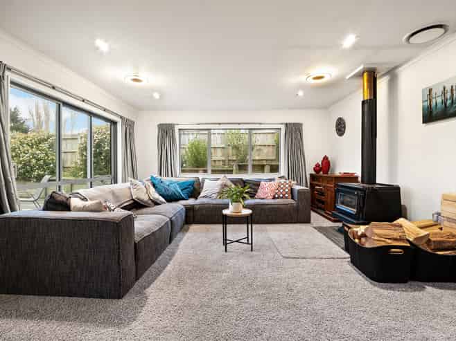 52 Douglas Street, Allanton
