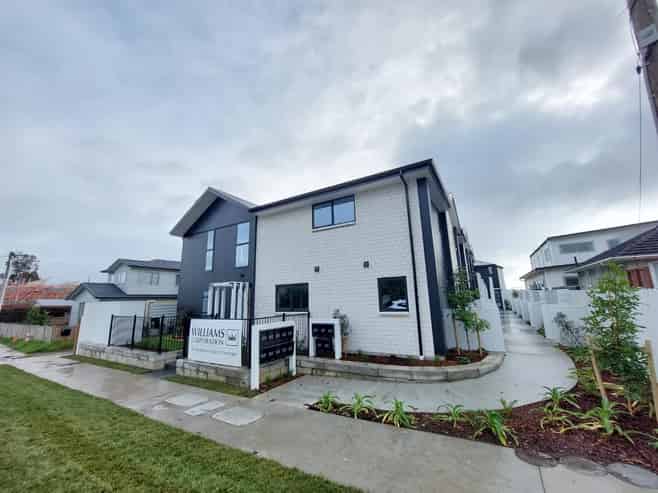 6A/87 Taikata Road, Te Atatu Peninsula