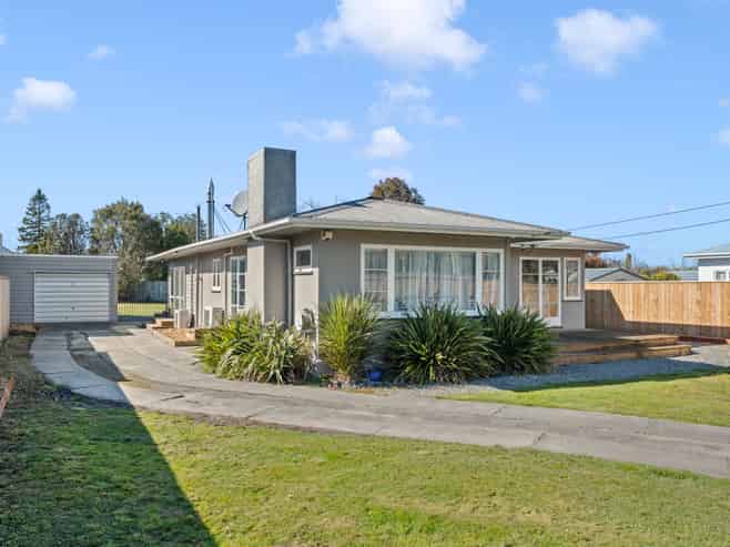 24 King Edward Street, Lansdowne
