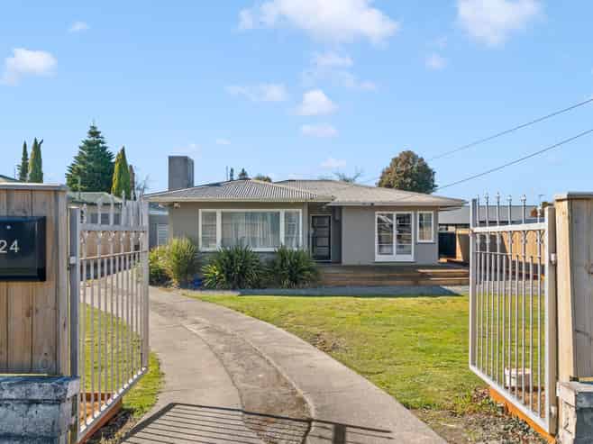 24 King Edward Street, Lansdowne