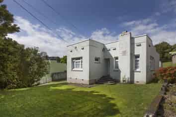 25 Tarewa Road, Morningside