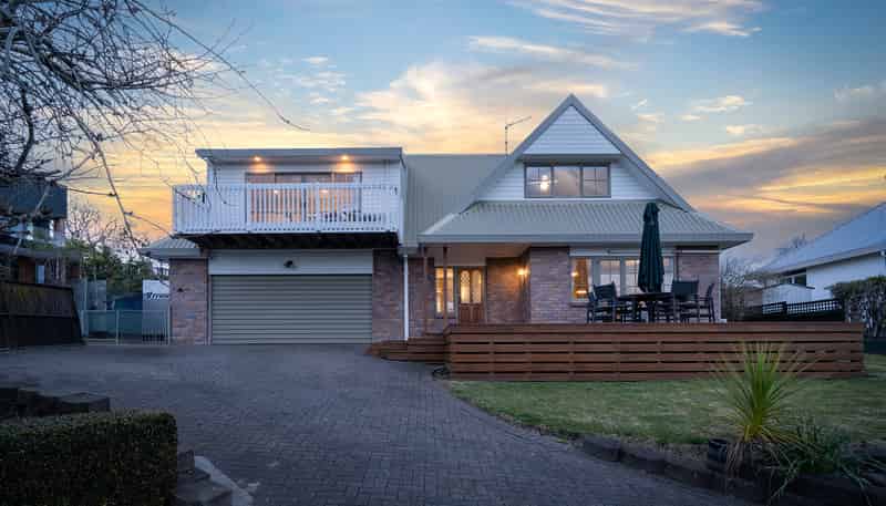 15 Marlowe Drive, Cambridge