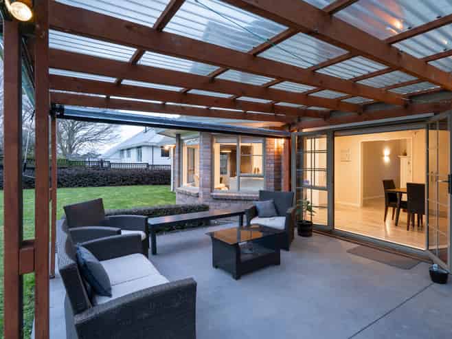 15 Marlowe Drive, Cambridge