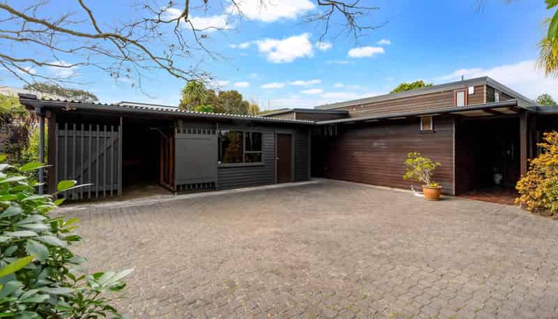 12 The Anchorage, Sunnyhills