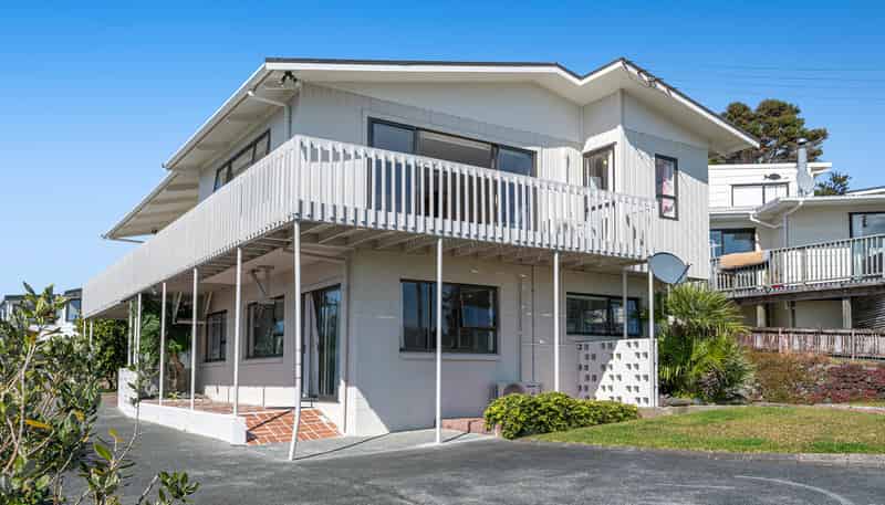 22 Alexander Road, Algies Bay