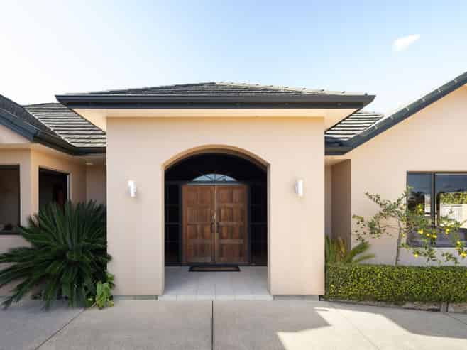 6 Merlin Close, Huntington