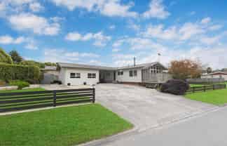14 Churchill Street, Pukekohe