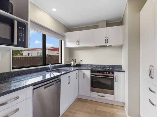 174B Bartholomew Road, Levin