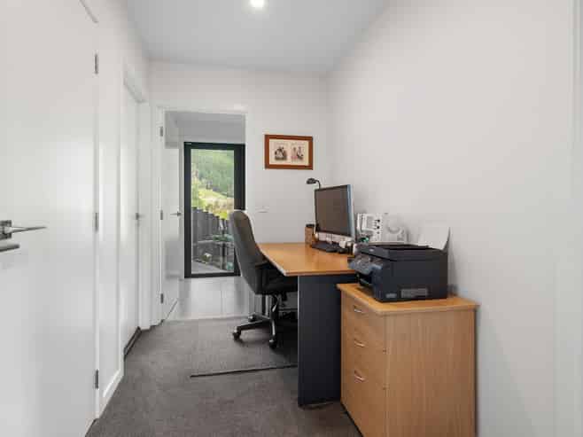 41 Huntaway Close, Stoke