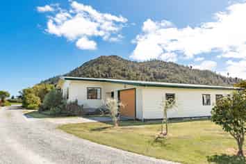 1084 Nikau Road, SH67, Mokihinui