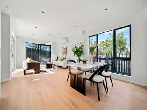 34A Ian Sage Avenue, Torbay