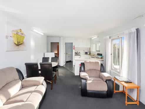AIWI Motel - renovate or develop