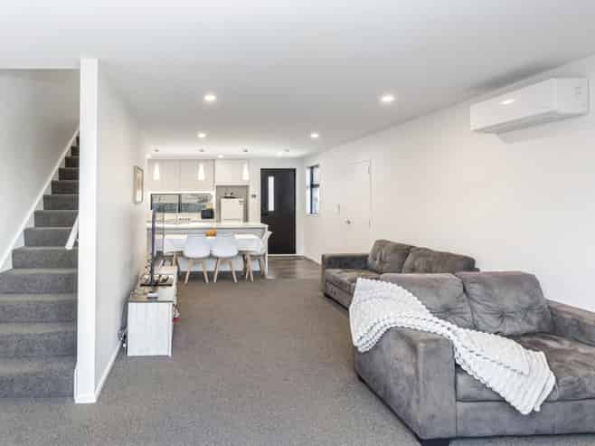 4/38 Wildberry Street, Woolston