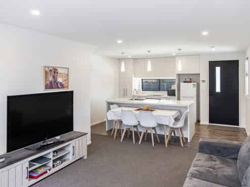 4/38 Wildberry Street, Woolston