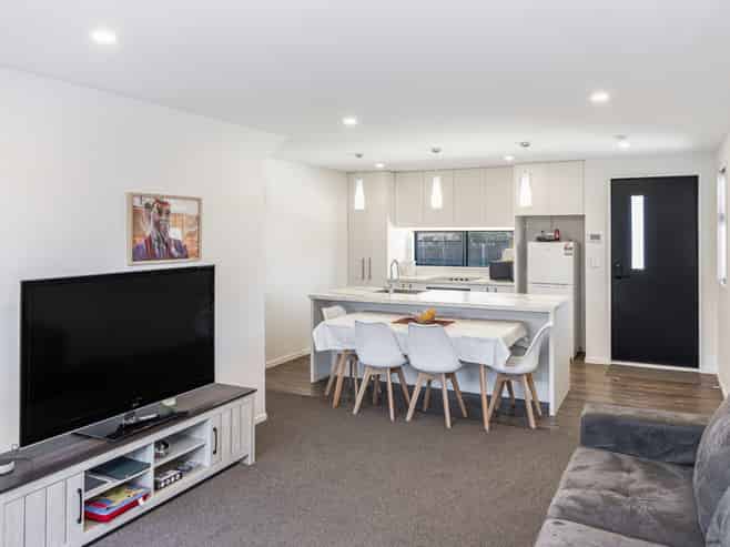 4/38 Wildberry Street, Woolston