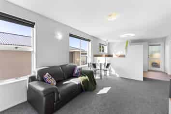 2 Emlyn Place, Avondale