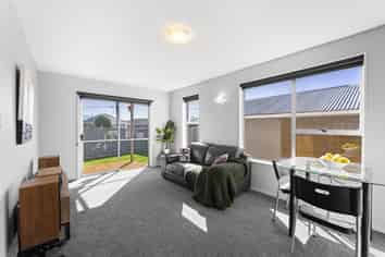 2 Emlyn Place, Avondale