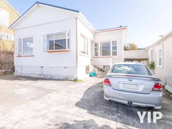 7 Rotoiti Street, Johnsonville