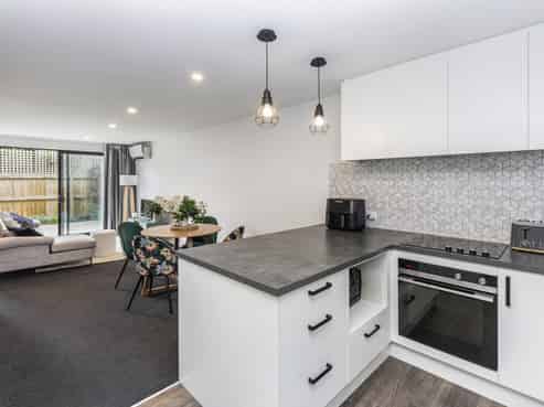 3/677 Worcester Street, Linwood