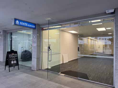 Rental Offer Not to Be Missed - Station Square