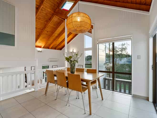 28a Gladstone Road, Northcote