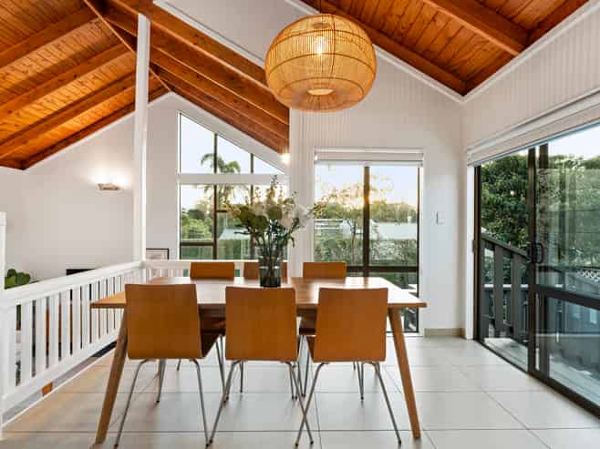 28a Gladstone Road, Northcote